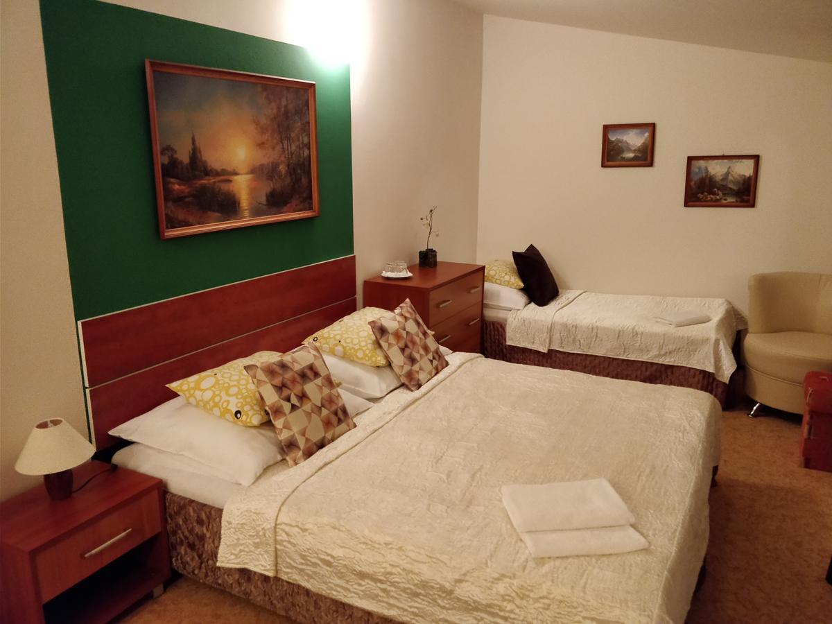 Pension Koliba คาร์นอฟ ภายนอก รูปภาพ